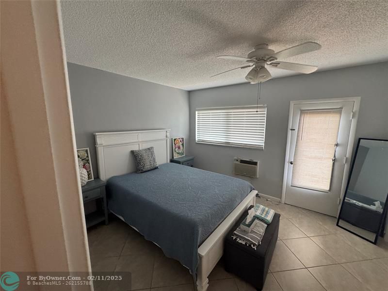 900 SW 10th Ter #S-11, Hallandale Beach, Florida image 20