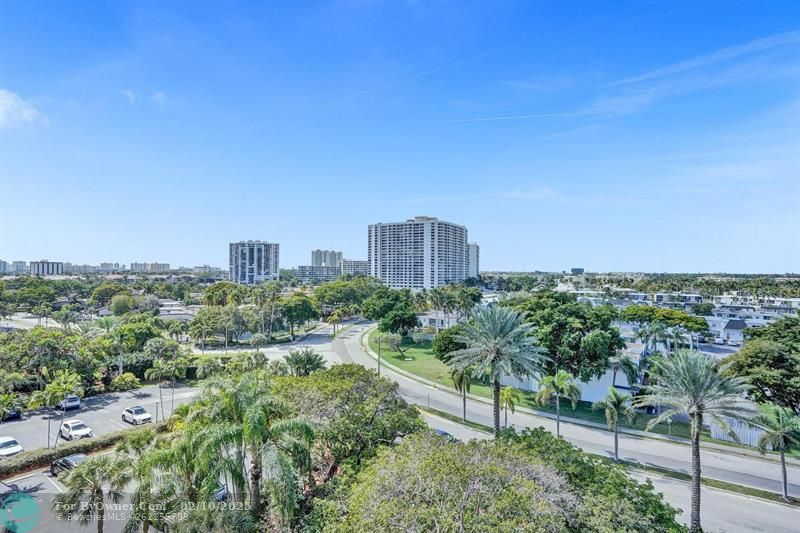 600 Parkview Dr #809, Hallandale Beach, Florida image 41