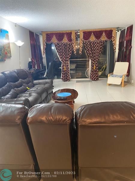 625 Oaks Dr #503, Pompano Beach, Florida image 20