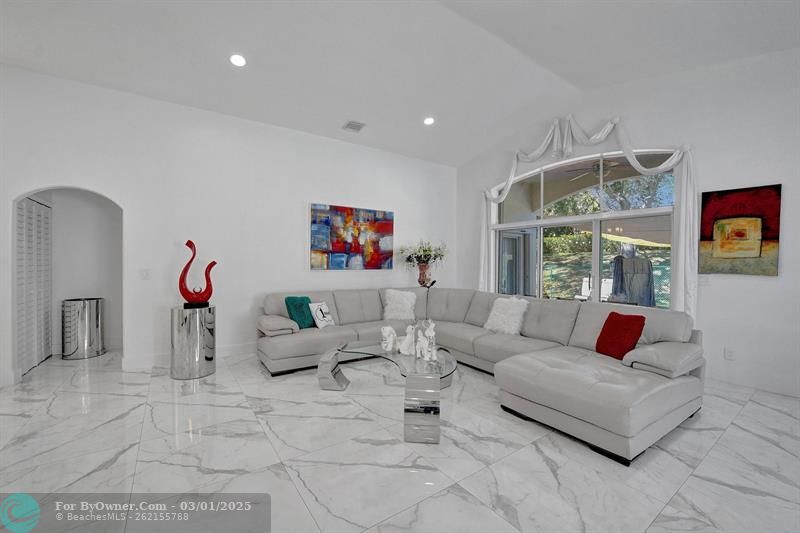 16255 SW 2nd Dr, Pembroke Pines, Florida image 16