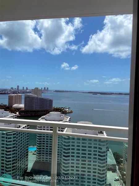 950 Brickell Bay Dr #2611, Miami, Florida image 14