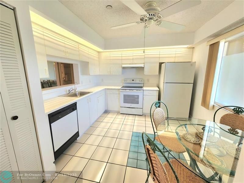 1351 SW 141 St #407, Hollywood, Florida image 14