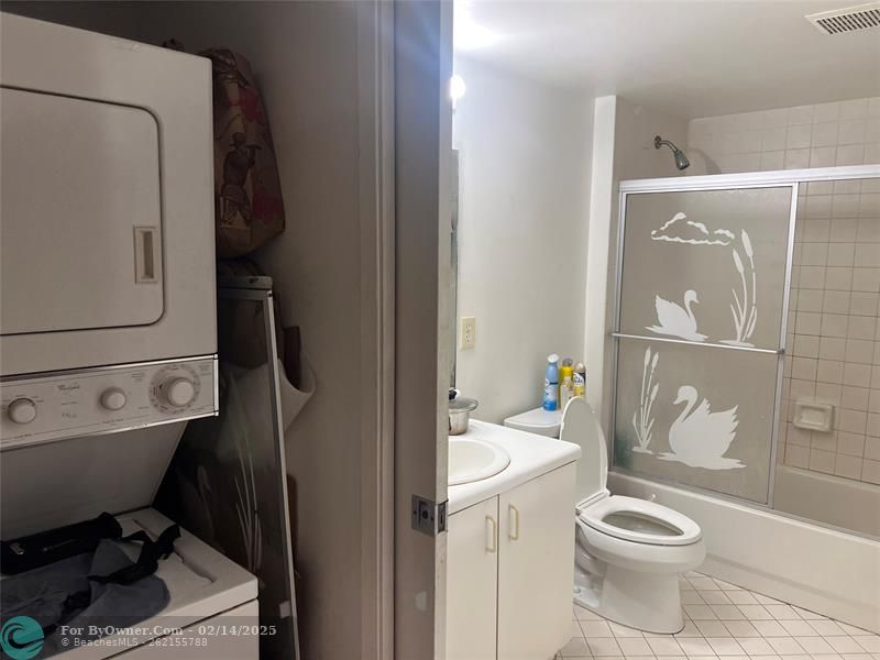 571 SW 142nd Ave #204O, Pembroke Pines, Florida image 10