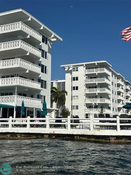 3209 S Ocean Drive #2L, Hallandale Beach, Florida image 19