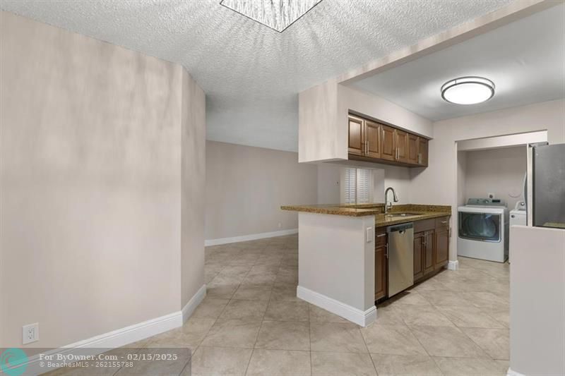 9755 Westview Dr #1211, Coral Springs, Florida image 7