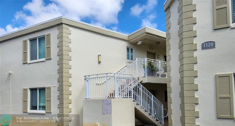 1320 Miami Rd #8, Fort Lauderdale, Florida image 2
