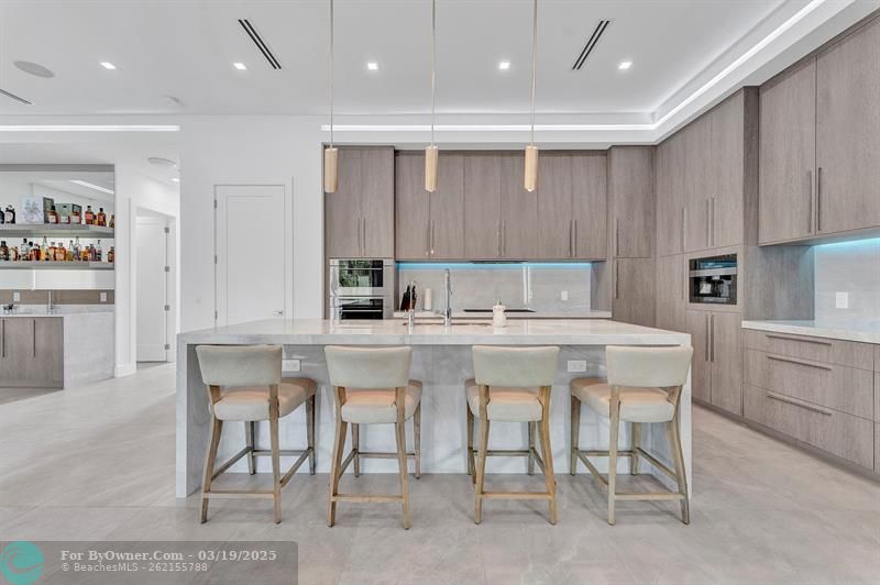 723 S Lake Avenue, Delray Beach, Florida image 1