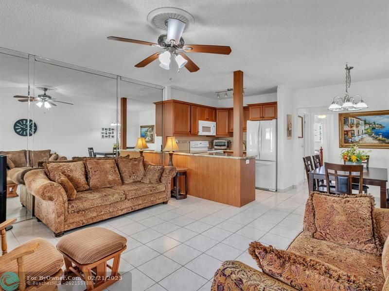 1000 SW 10th Ave #P4, Hallandale Beach, Florida image 7