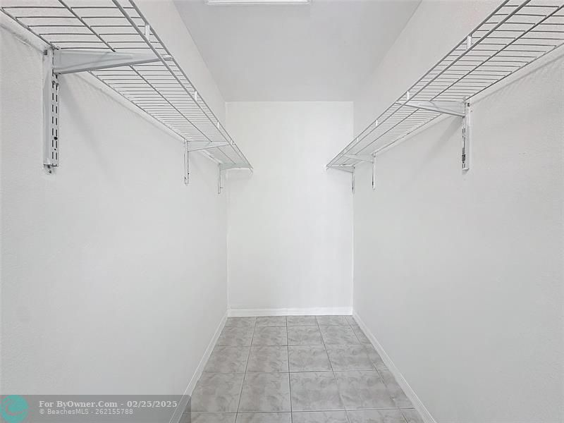 6753 NW 182nd St #104, Hialeah, Florida image 37