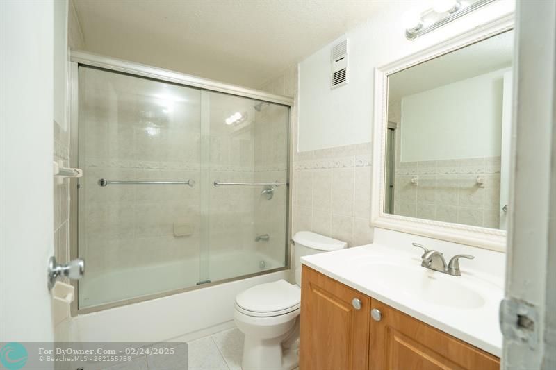 1900 W 68th St #I201, Hialeah, Florida image 16