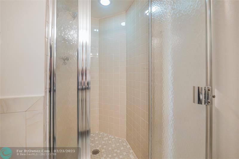 7100 Radice Ct #302, Lauderhill, Florida image 33