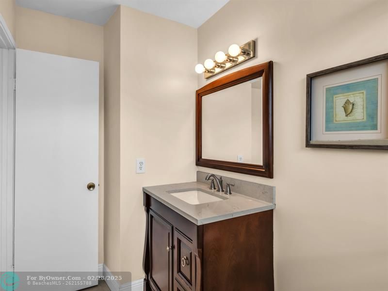 400 NE 14th Ave #517, Hallandale Beach, Florida image 23