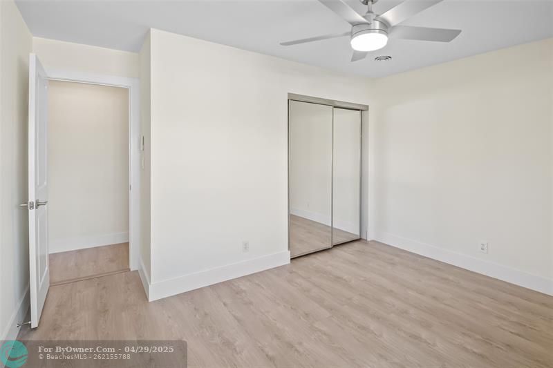 1104 SE 7th Street, Deerfield Beach, Florida image 18