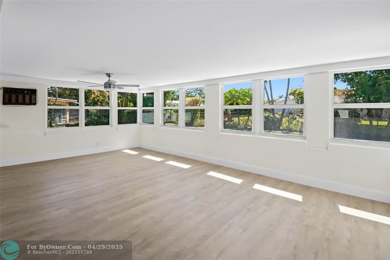 1104 SE 7th Street, Deerfield Beach, Florida image 4