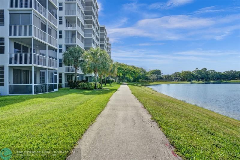 2900 N Course Dr #202, Pompano Beach, Florida image 37