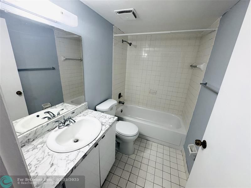 650 NE 149th St #F503, Miami, Florida image 15