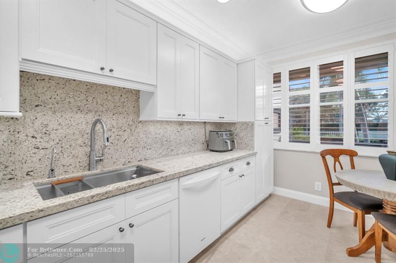 745 NE 195th St, Miami, Florida image 19
