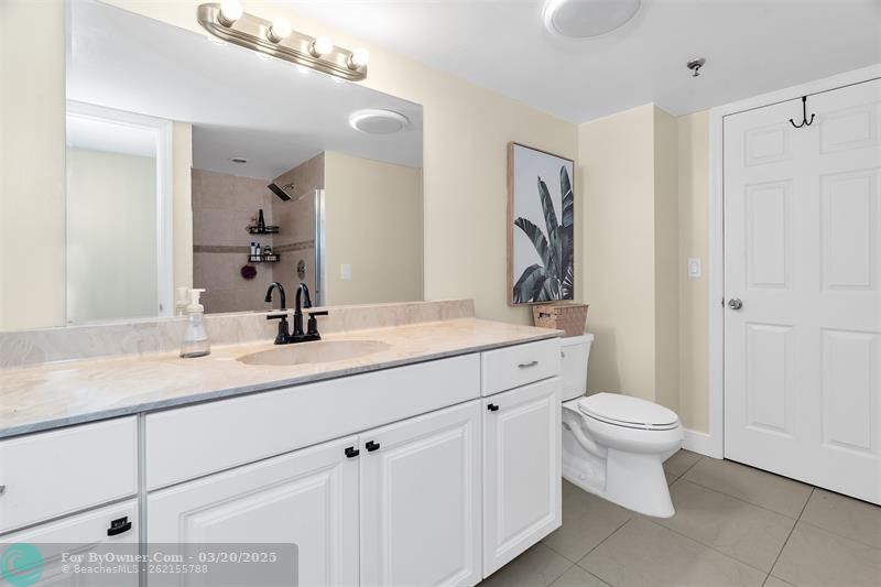 2202 S Cypress Bend Drive #702, Pompano Beach, Florida image 28
