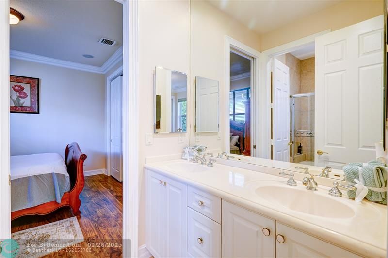 11065 Canary Island Ct, Plantation, Florida image 36