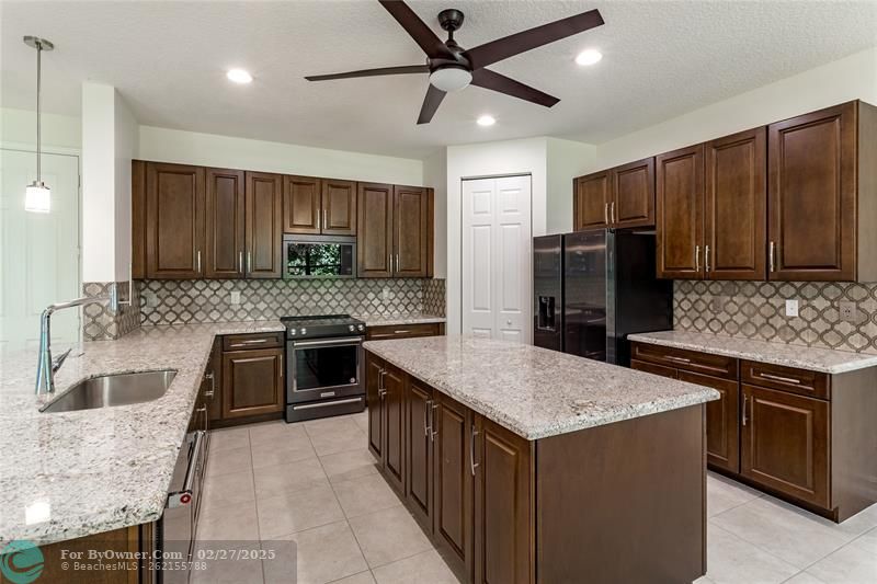 8127 Rainforest Jasper Ln, Delray Beach, Florida image 11