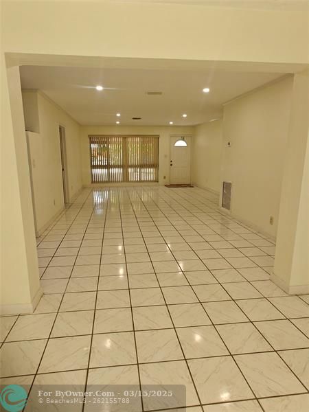 2130 N 57th Way, Hollywood, Florida image 11