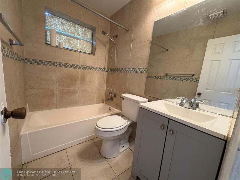 1740 SW 70th Way, North Lauderdale, Florida image 17