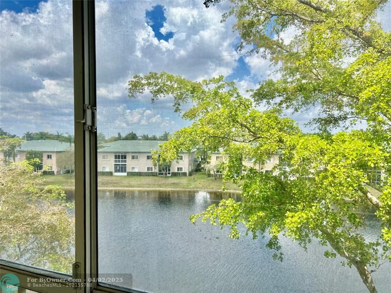 7899 Granville Dr #411, Tamarac, Florida image 20