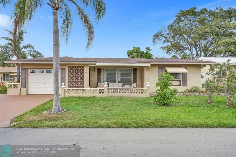 4607 NW 45th St, Tamarac, Florida image 2