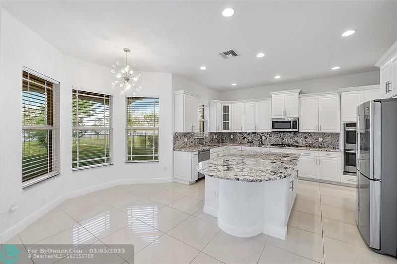 8561 Miralago Way, Parkland, Florida image 13