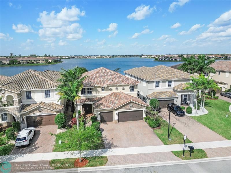 8561 Miralago Way, Parkland, Florida image 3