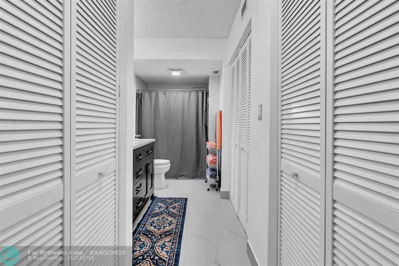 7624 Fairfax Dr #113, Tamarac, Florida image 40