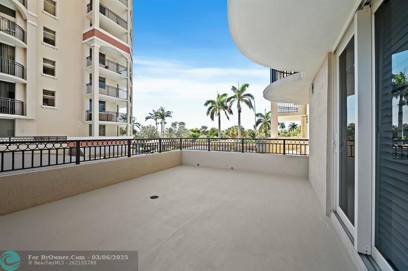 2011 N Ocean Blvd #201, Fort Lauderdale, Florida image 23