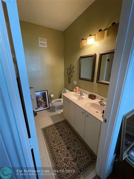 486 NE 2nd Ave #13, Fort Lauderdale, Florida image 20