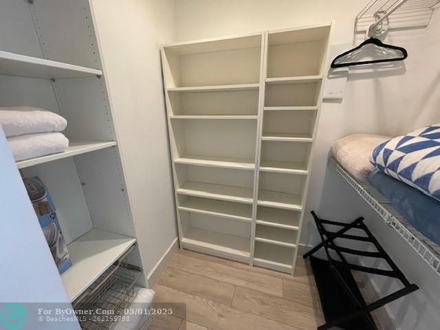 2311 NE 193rd St, Miami, Florida image 39