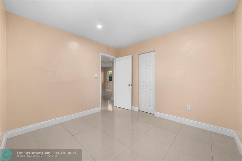 5844 SW 26th St, West Park, Florida image 12