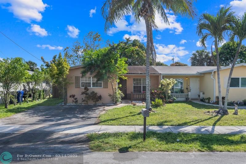 6860 SW 18th Ct, North Lauderdale, Florida image 2