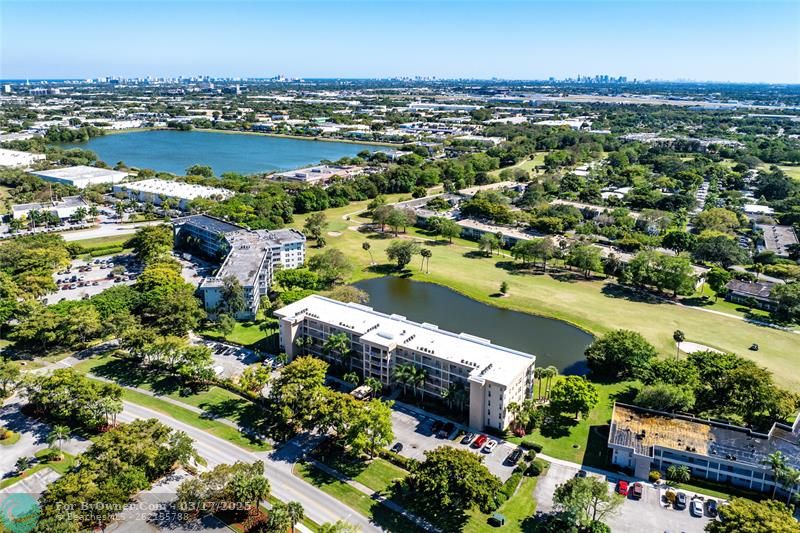 4030 W Palm Aire Dr #301, Pompano Beach, Florida image 35