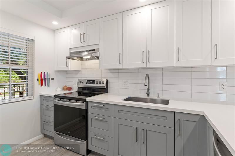 4030 W Palm Aire Dr #301, Pompano Beach, Florida image 8