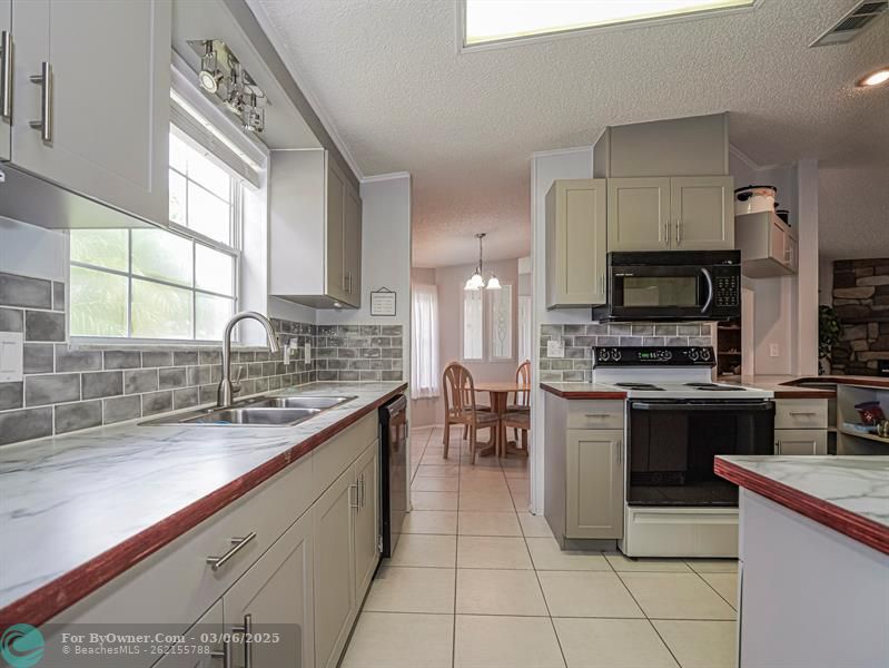 7881 SE Paradise Dr, Stuart, Florida image 19