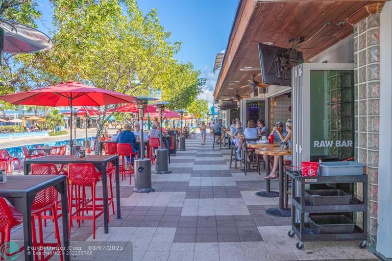 1428 NE 17th Ave, Fort Lauderdale, Florida image 50