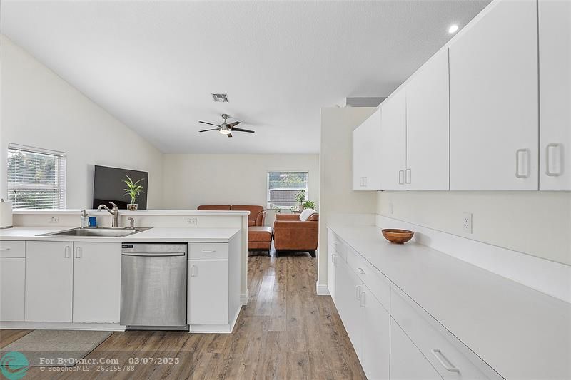 10122 NW 23rd St, Coral Springs, Florida image 15