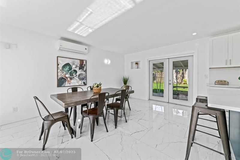 1215 NE 200th St, Miami, Florida image 7