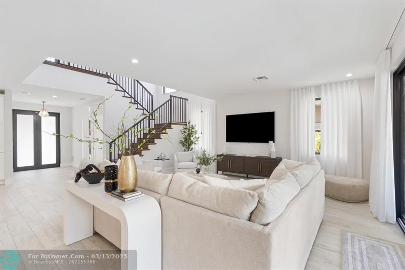1611 NE 5th St, Fort Lauderdale, Florida image 7