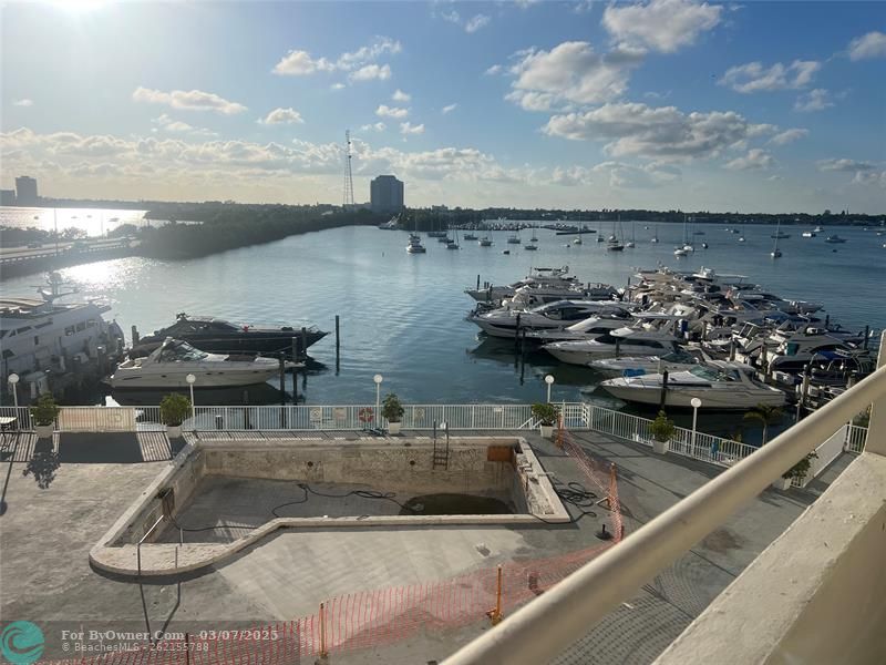 #410, North Bay Village, Florida image 7