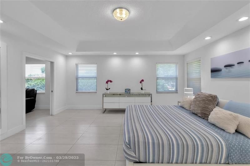 1254 NW 102nd Way, Coral Springs, Florida image 24