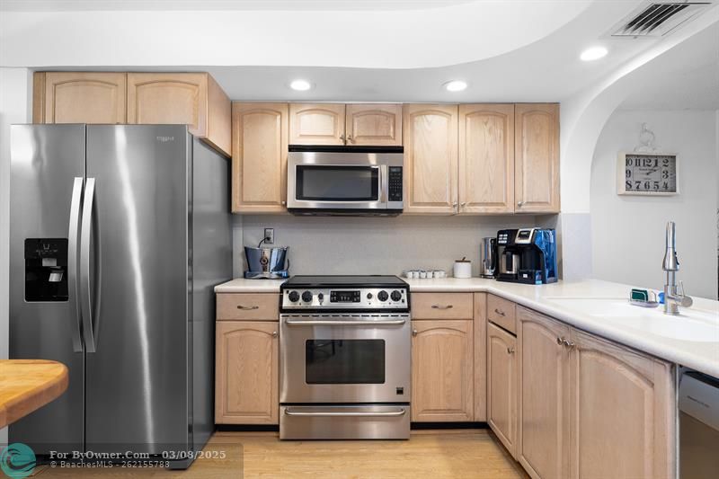 510 N Ocean Blvd #507, Pompano Beach, Florida image 10