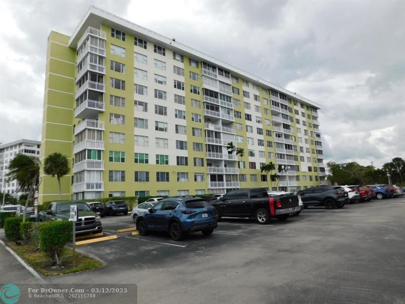 4400 Hillcrest Dr #1009A, Hollywood, Florida image 27