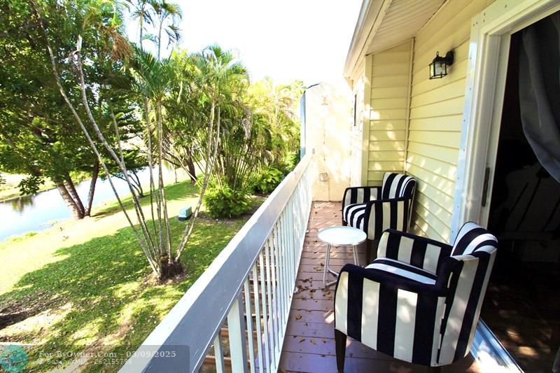 255 W Hemingway Cir #255, Margate, Florida image 49