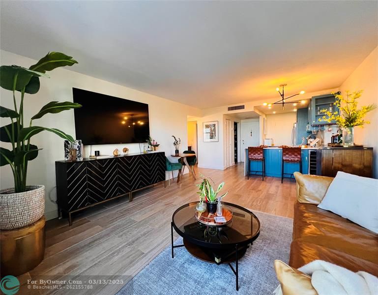 2899 Collins Ave #605, Miami Beach, Florida image 4