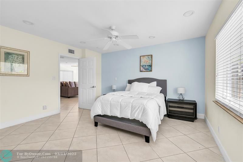 4641 Bougainvilla Drive, Lauderdale By The Sea, Florida image 18